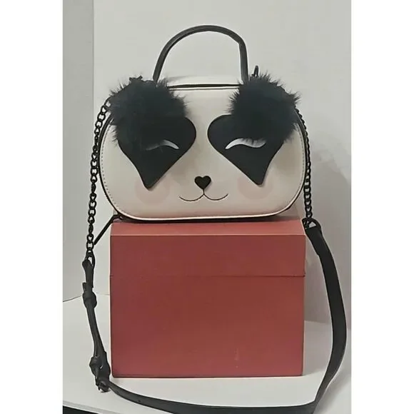 BETSEY JOHNSON Crossbody White XO Beau In White & Black - Picture 8 of 13
